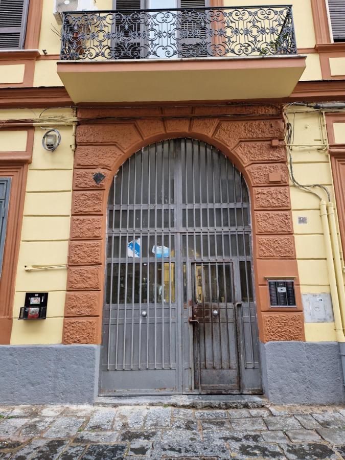 Appartamento Da Don Antonio Napoli Esterno foto
